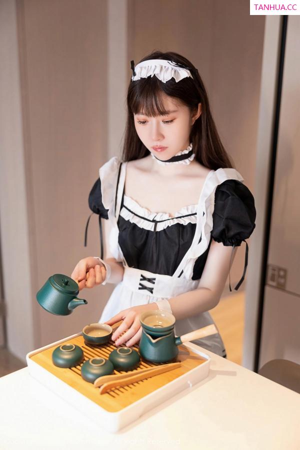   [XiuRen]高清写真图 2023.07.06 No.7034 林悠悠 黑丝美腿第7张图片
